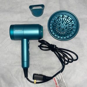 Hairdryer- tiri pro with diffuser and concentrator